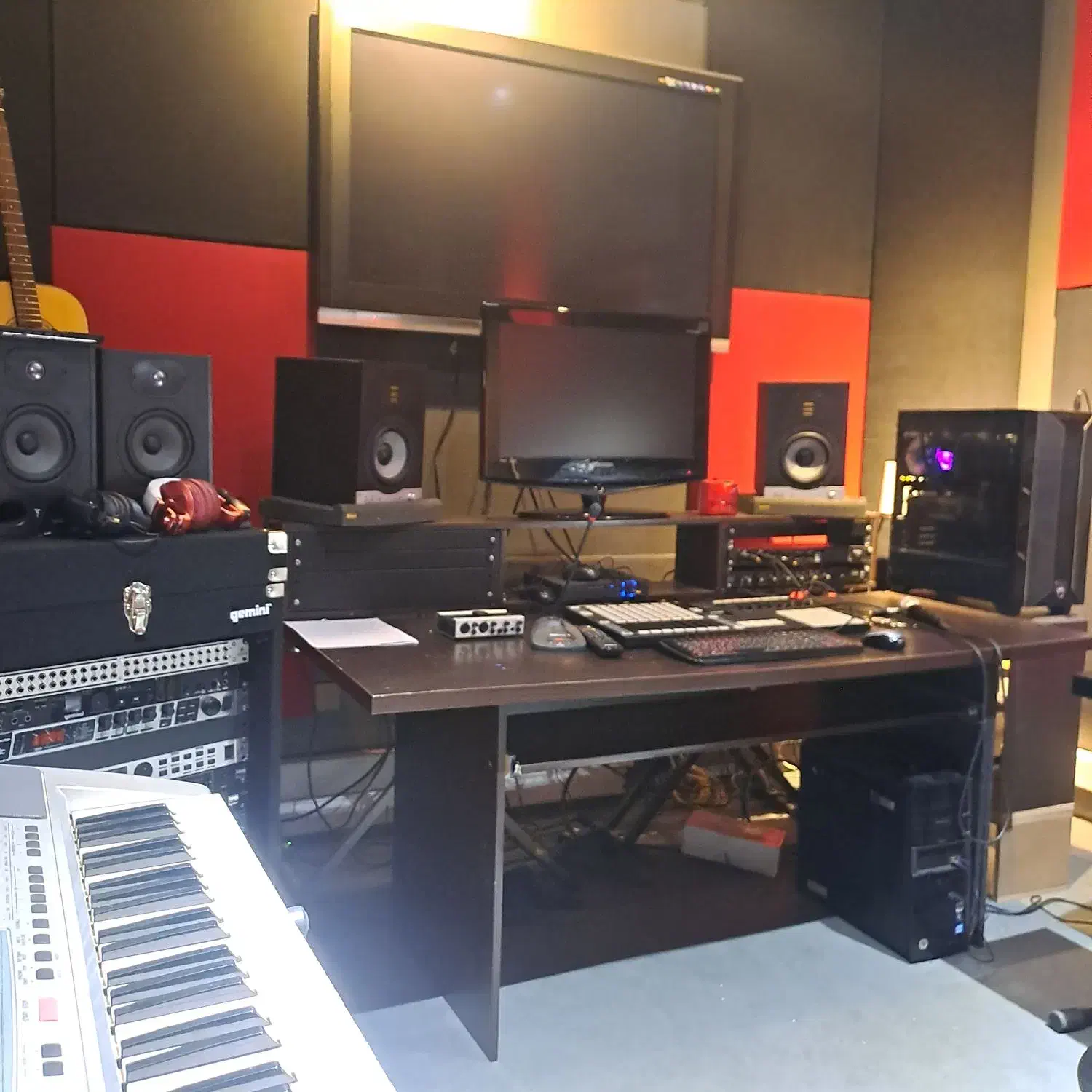 استودیو ضبط صدا و میکس و ساخت بیت|خدمات پذیرایی، مراسم|تهران, ایرانشهر|دیوار