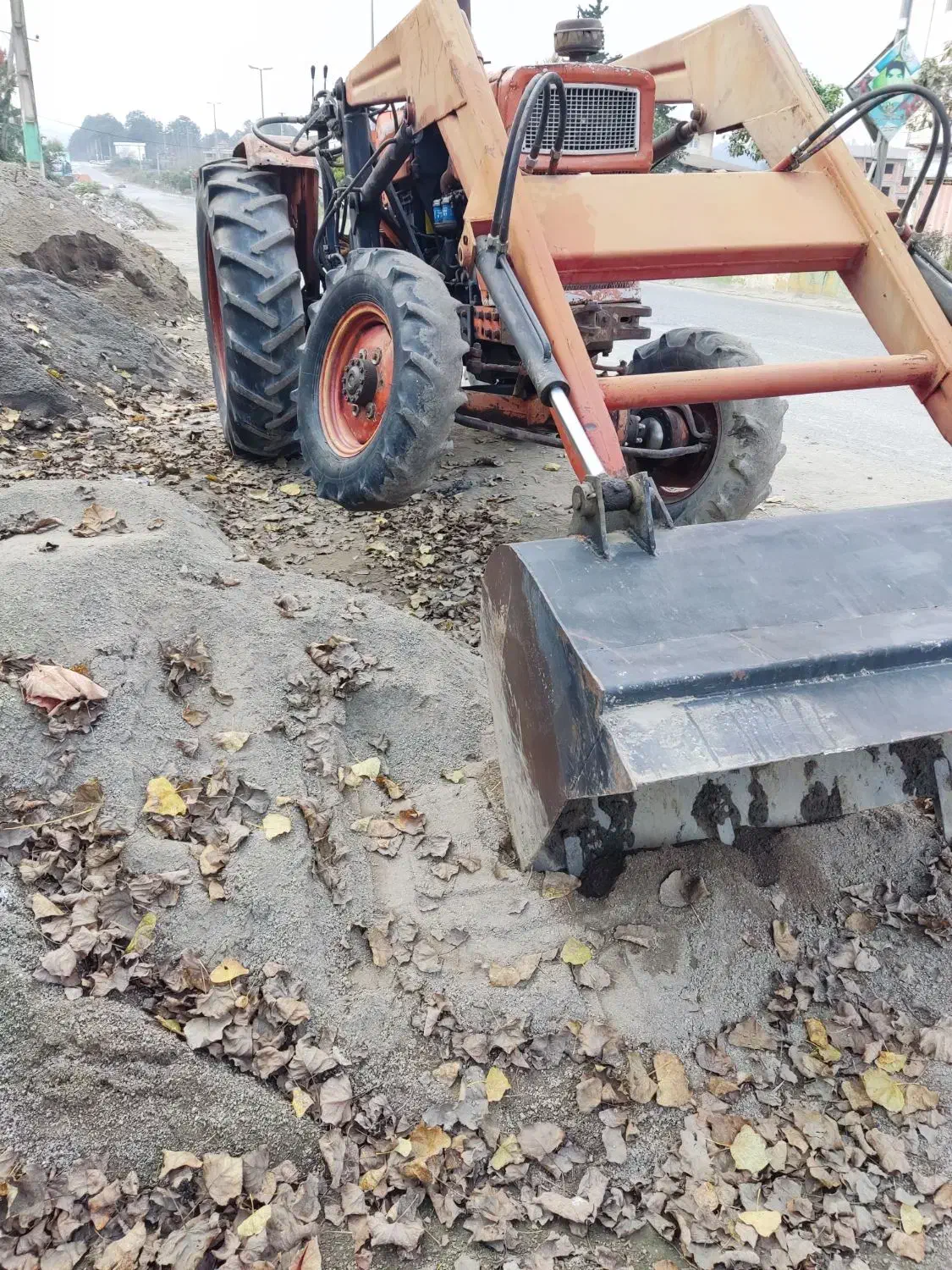 تراکتور رومانی  بیل دار جفت مدل 62|خودرو سنگین|گلوگاه بابل (گلیا), |دیوار