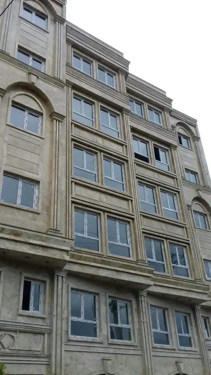 تولید درب و پنجره با اقساط بلند مدت|خدمات پیشه و مهارت|ارومیه, |دیوار