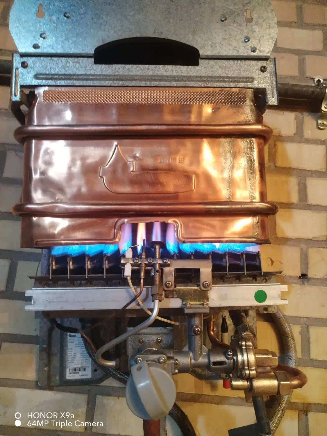 خرید و فروش انواع ابگرمکن دیواری  خراب وسالم|آبگرمکن، پکیج، شوفاژ|شادگان, |دیوار