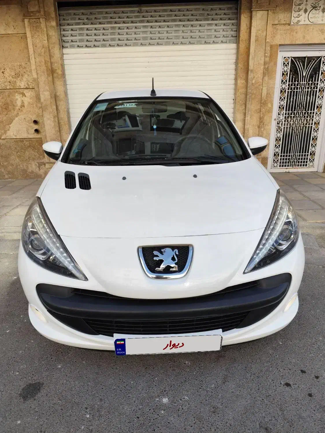 207 مدل ۹۹ فرمون برقی بیرنگ|خودرو سواری و وانت|مشهد, سجادیه|دیوار