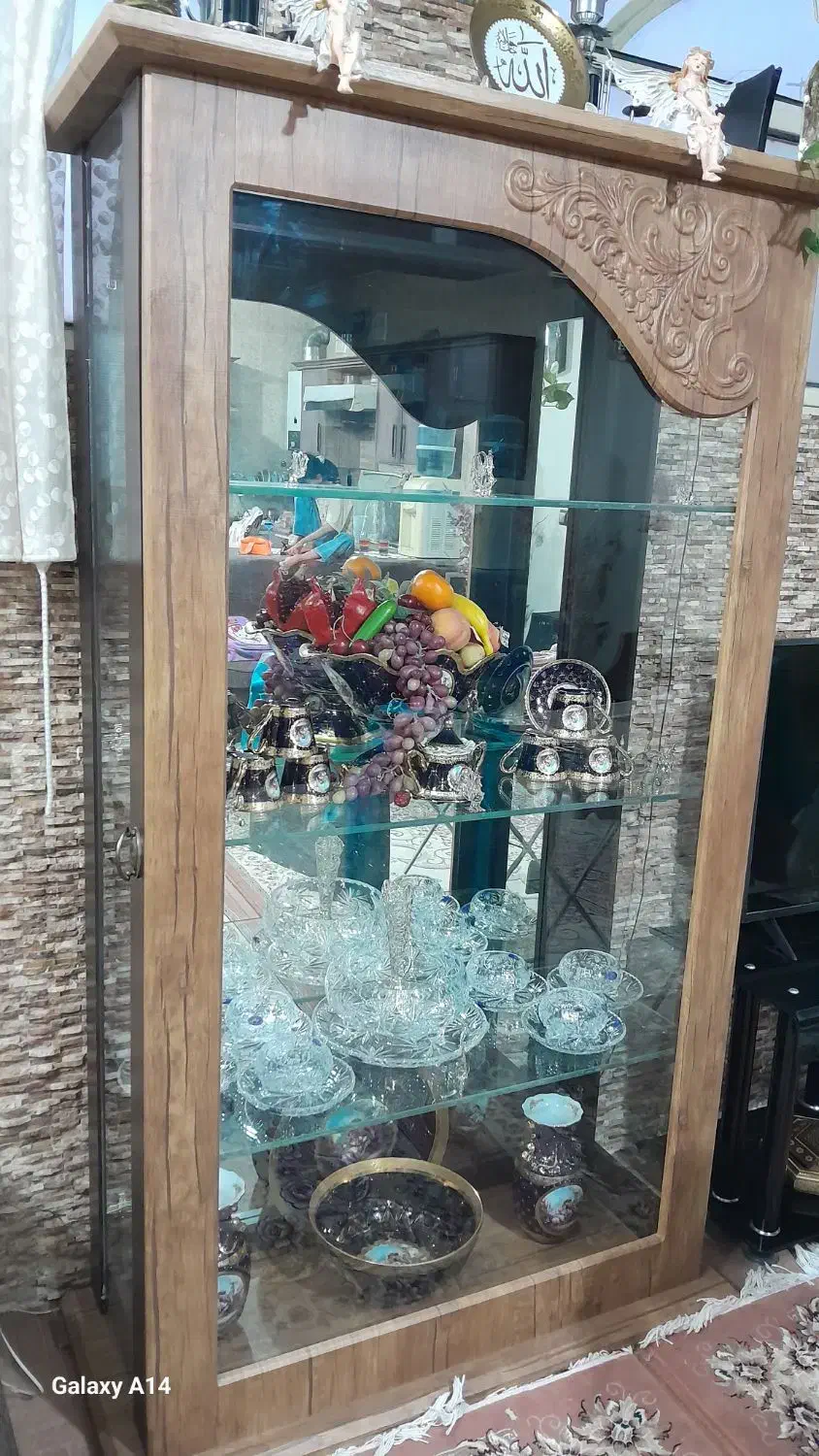 فروش ویترین|بوفه، ویترین، کنسول|شاهین‌شهر, عطار|دیوار