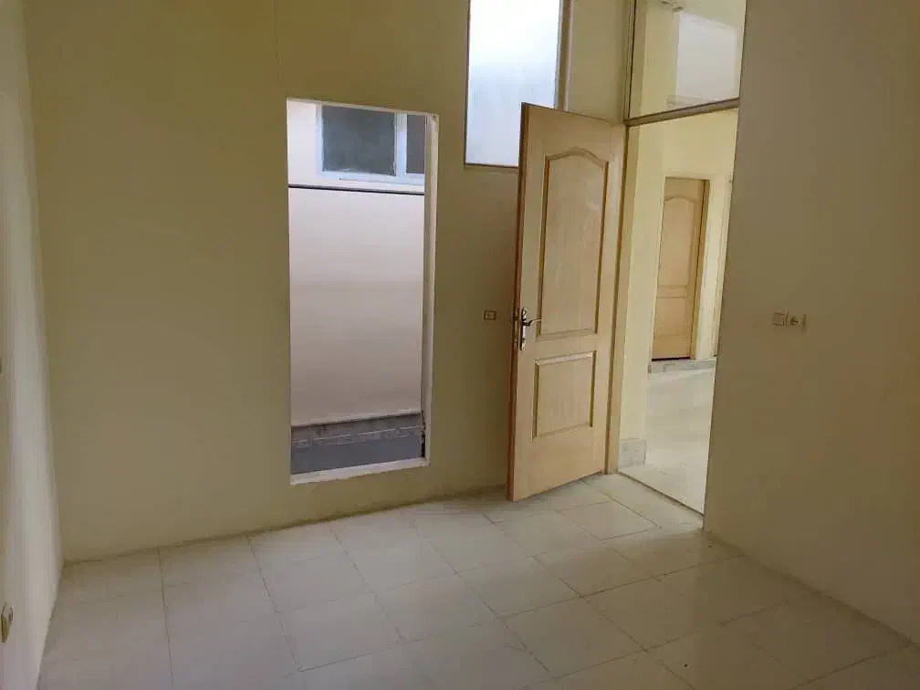 ساختمان دو طبقه اداری-تجاری|فروش دفتر کار، اتاق اداری، مطب|کرمانشاه, |دیوار