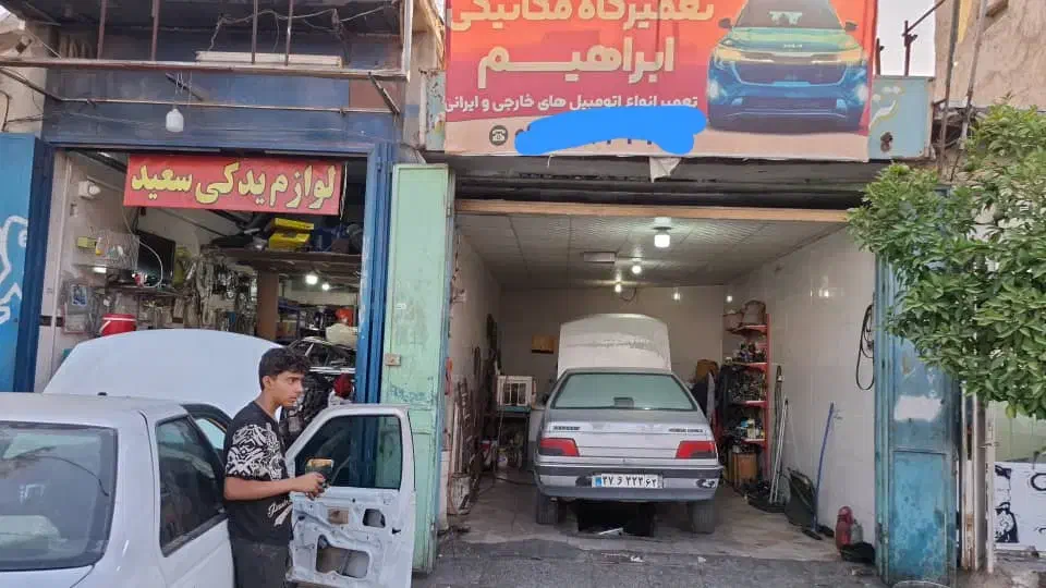 فروش دو باب مغازه|فروش مغازه و غرفه|شیراز, شهرک مهدی‌آباد|دیوار