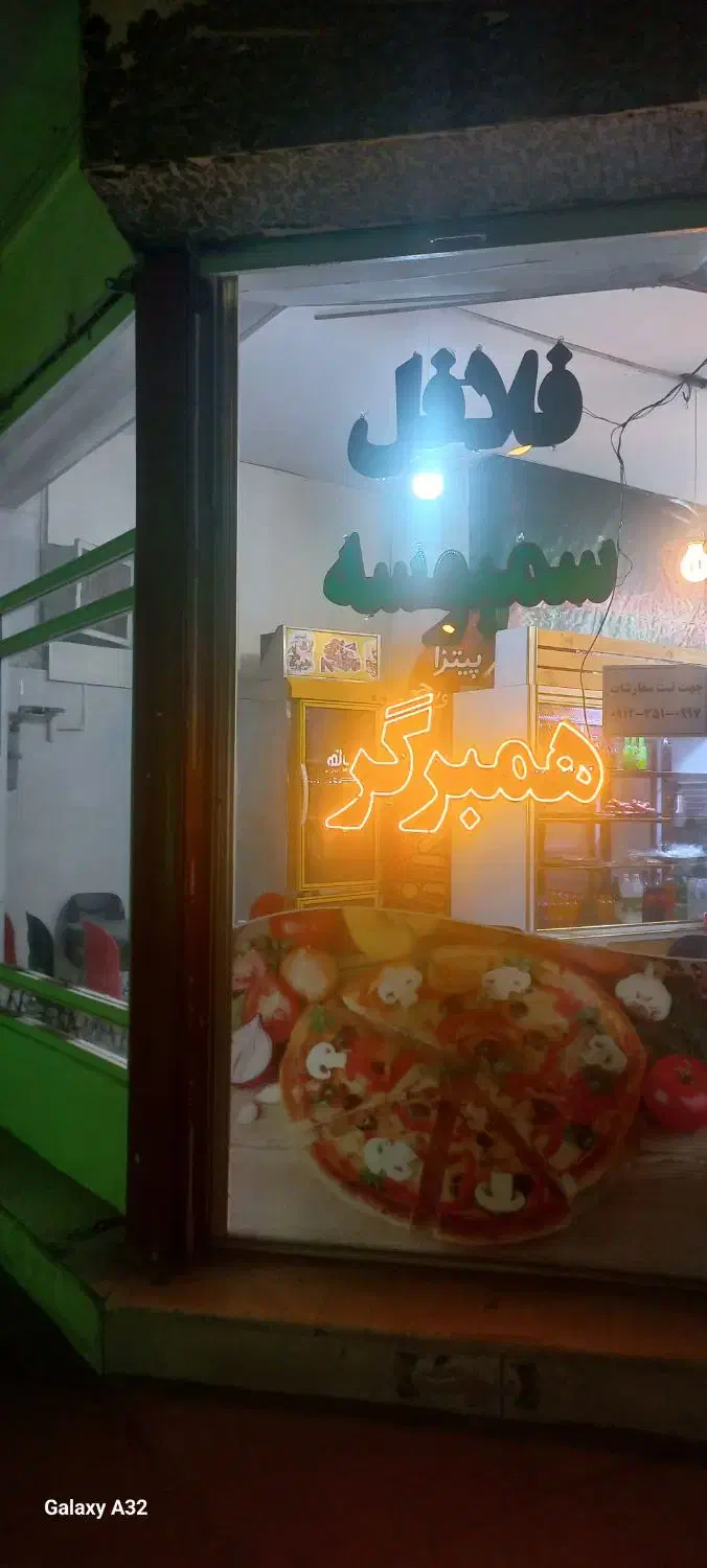 واگذاری وسایل ساندویچی|فروشگاه و مغازه|قم, باجک دو|دیوار