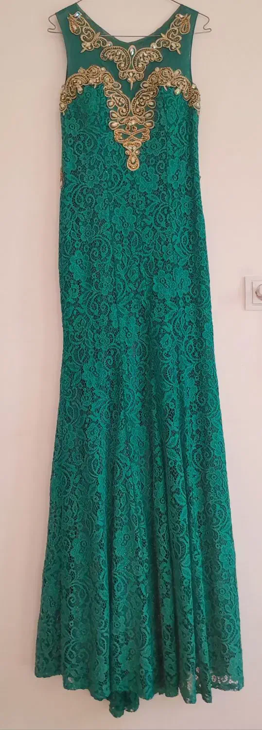 لباس مجلسی|لباس|گلپایگان, |دیوار