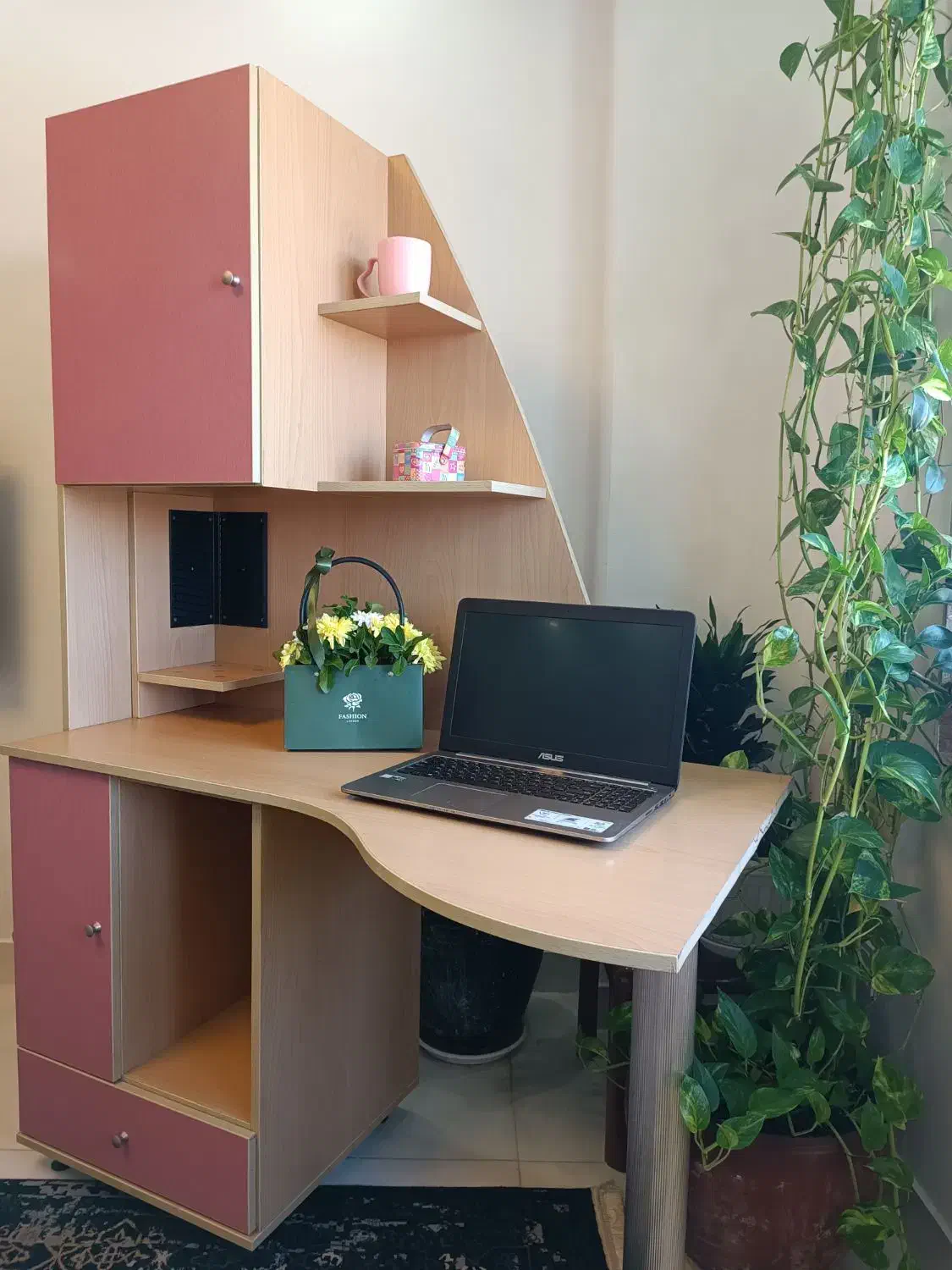 سرویس نوجوان|تخت و سرویس خواب|بندر انزلی, نیمه شعبان|دیوار