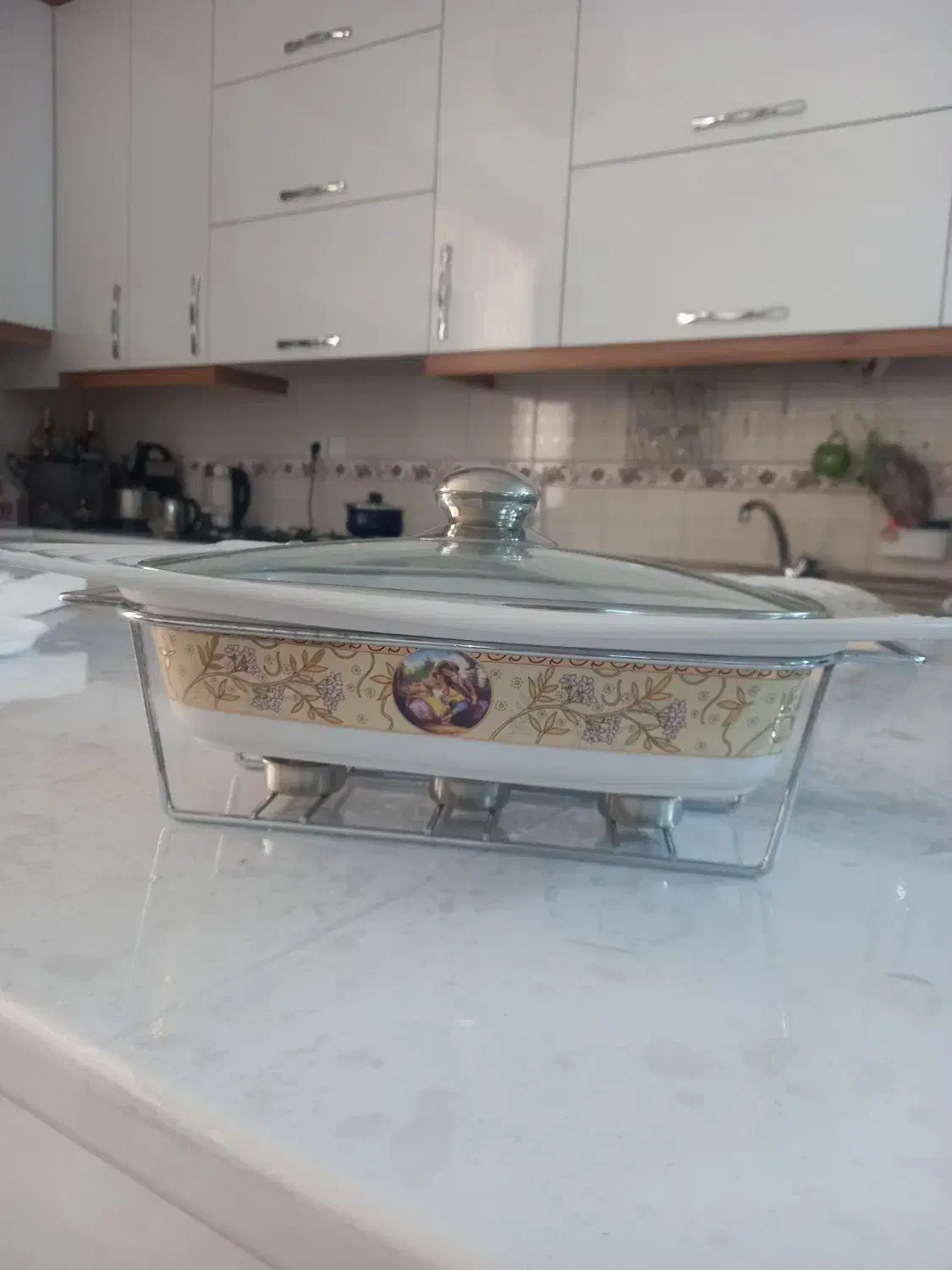 سوفله خوری|ظروف سرو و پذیرایی|قم, حکمت شمالی|دیوار