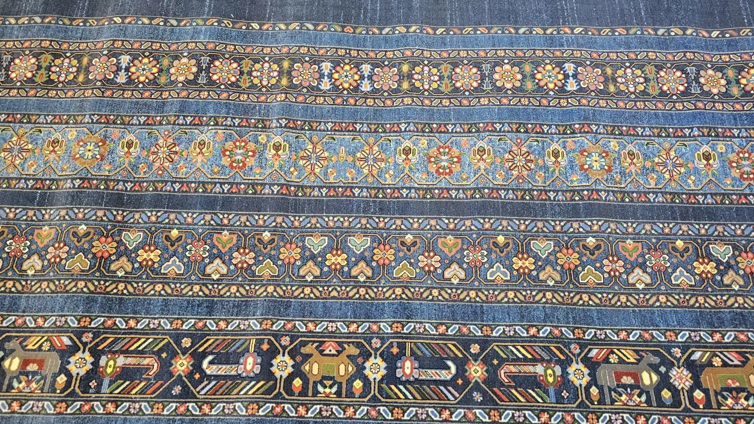 فرش قشقایی چارحاشیه ۹ متری فقط ماهی ۲ میلیون|فرش|تبریز, |دیوار