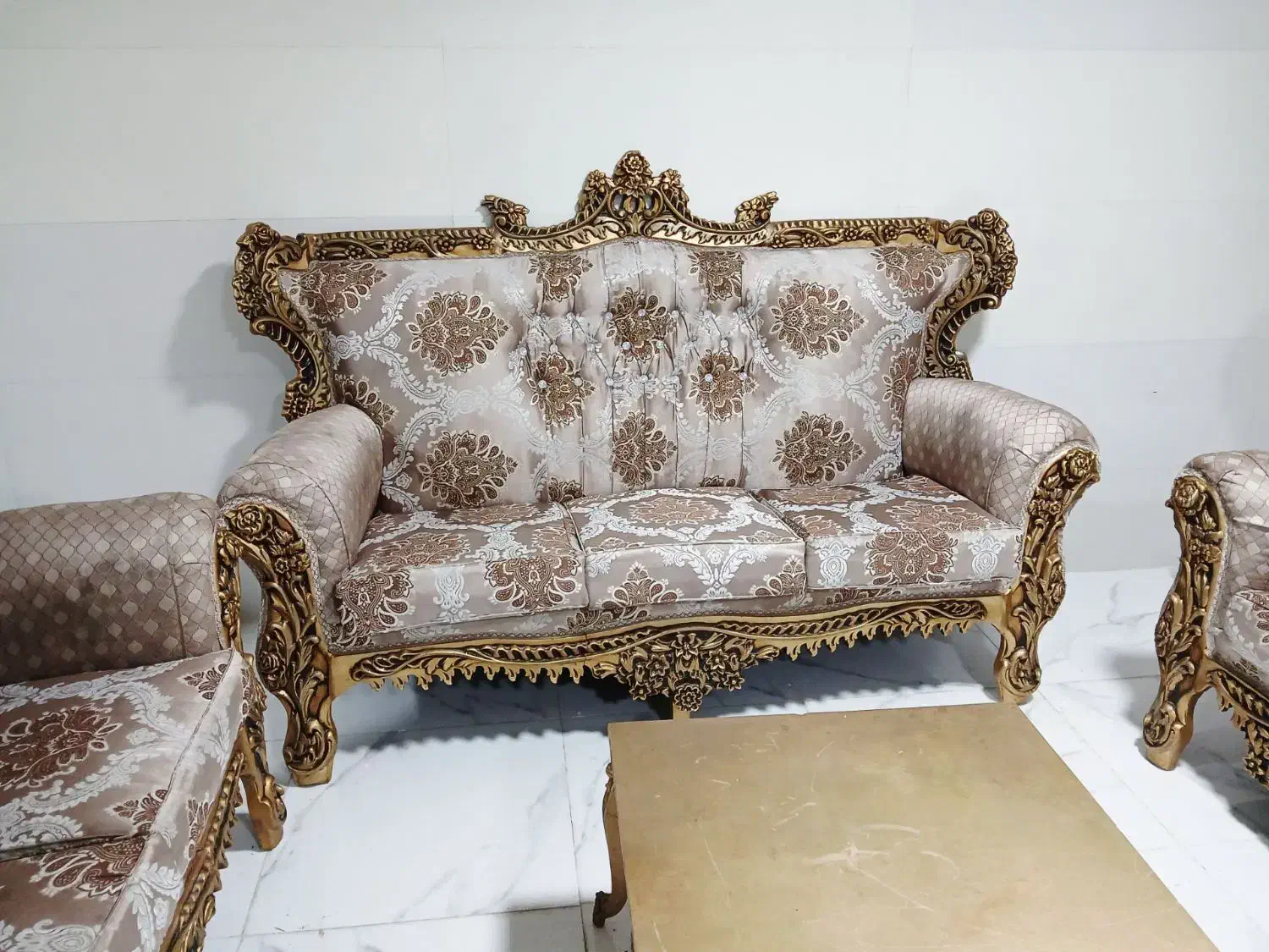 مبل سلطنتی ، کلاسیک|مبلمان خانگی و میز عسلی|کوهدشت, |دیوار