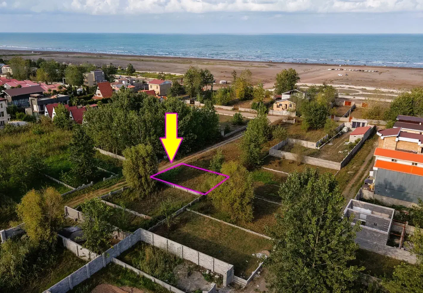 زمین ساحلی مشرف به دریای زیبای خزر منطقه آزادگیلان|فروش زمین و ملک کلنگی|رشت, چله خانه|دیوار