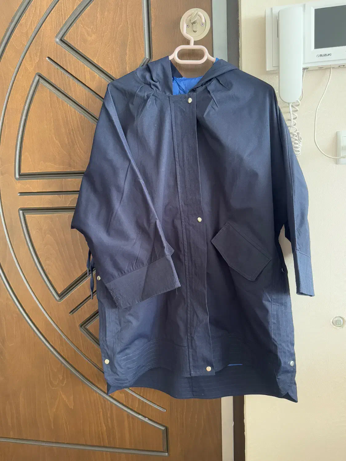 بارونی آستر کشی شده سرمه ای|لباس|بوئین زهرا, |دیوار