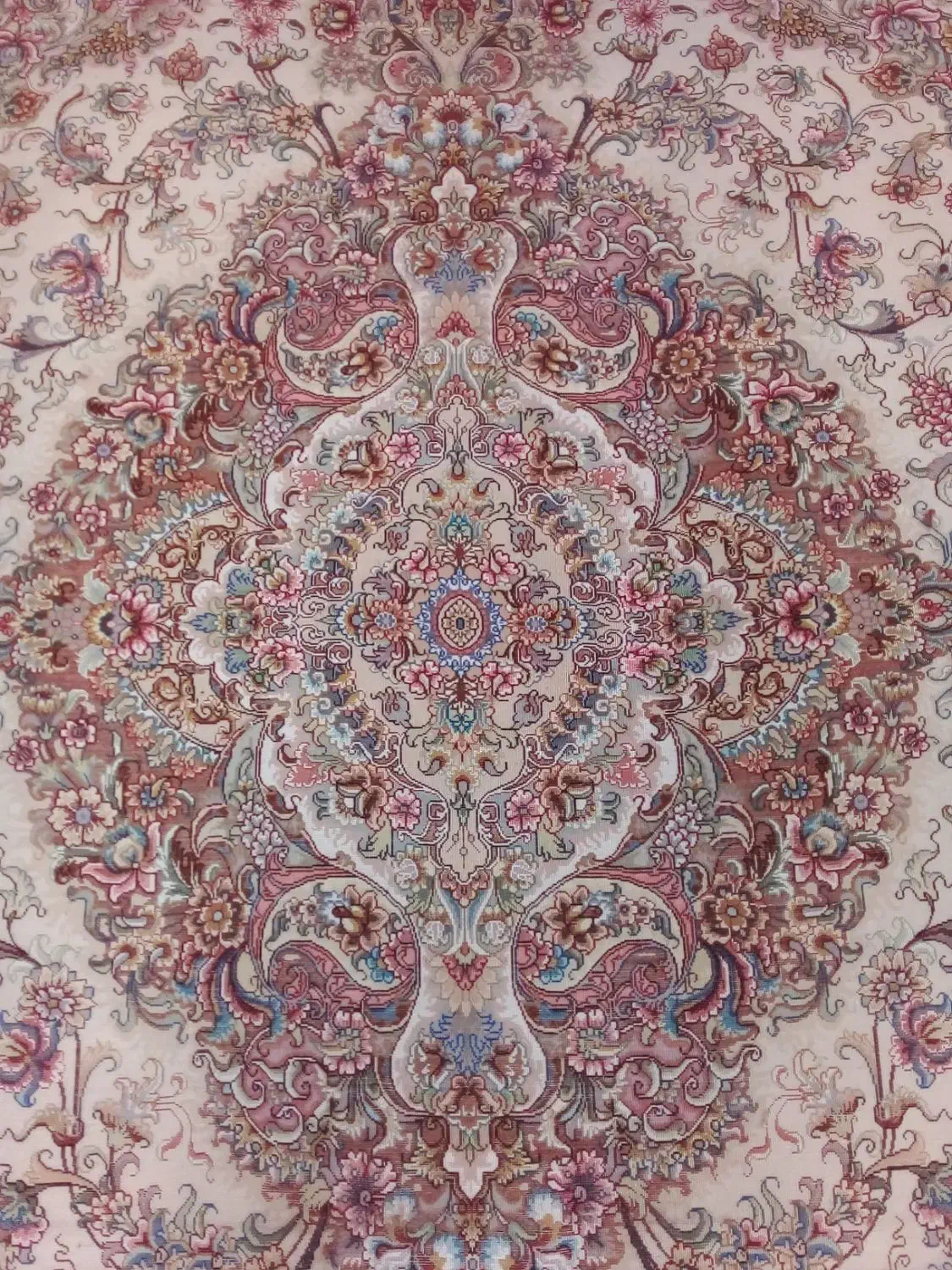 فرش خطیبی رج۴۰لچه ابریشم|فرش|آذرشهر, |دیوار