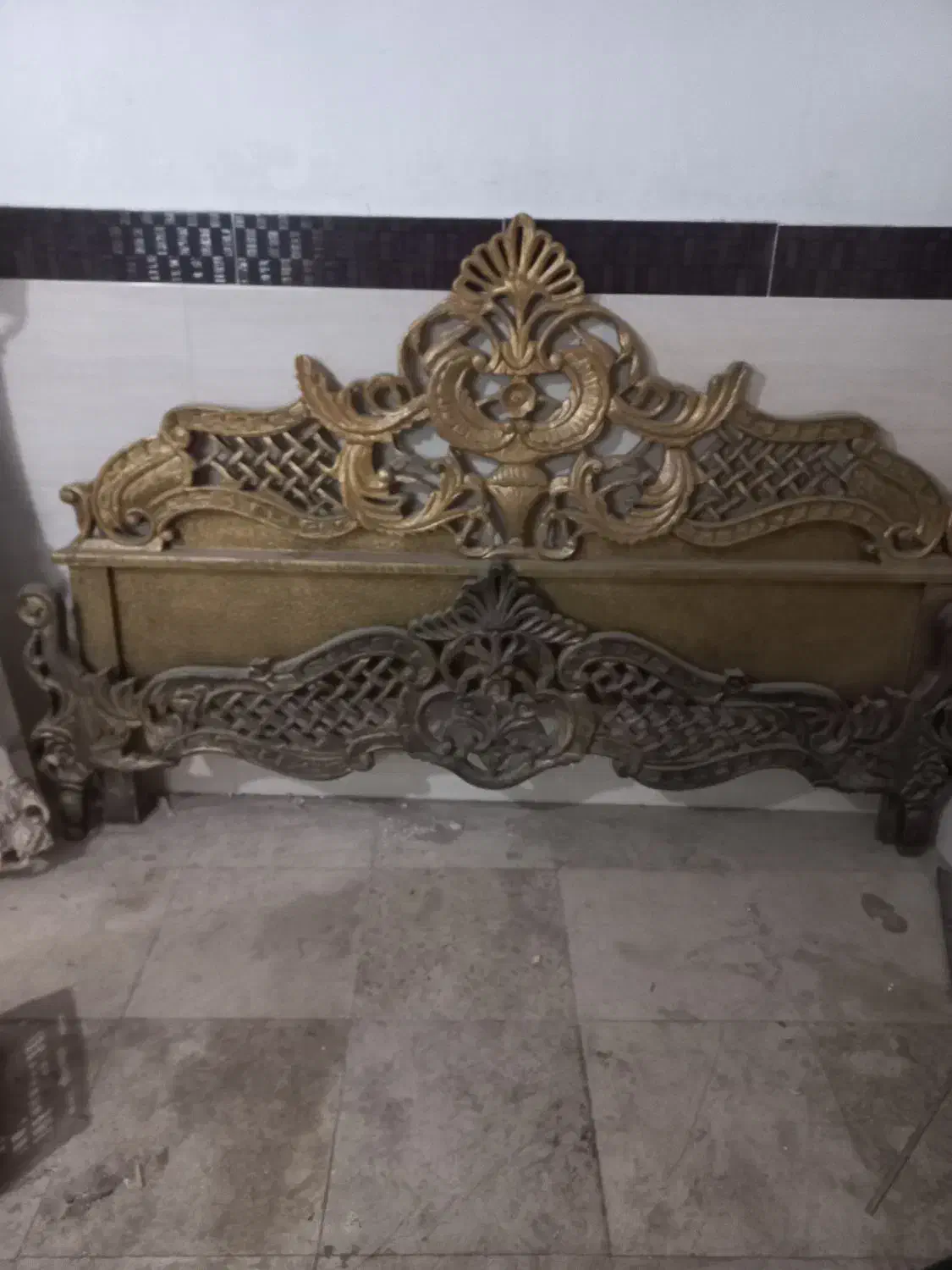 تخت خواب دو نفره|تخت و سرویس خواب|مشکیندشت, |دیوار