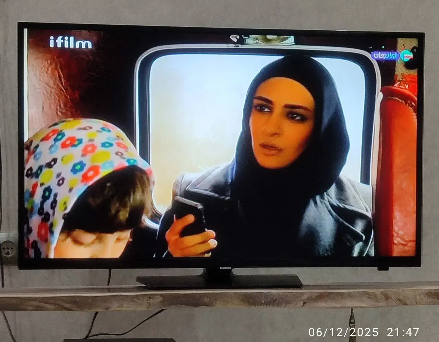 تلویزیون ۴۰اینچ سامسونگ ال ای دی|تلویزیون و پروژکتور|کاشان, گارزگاه|دیوار