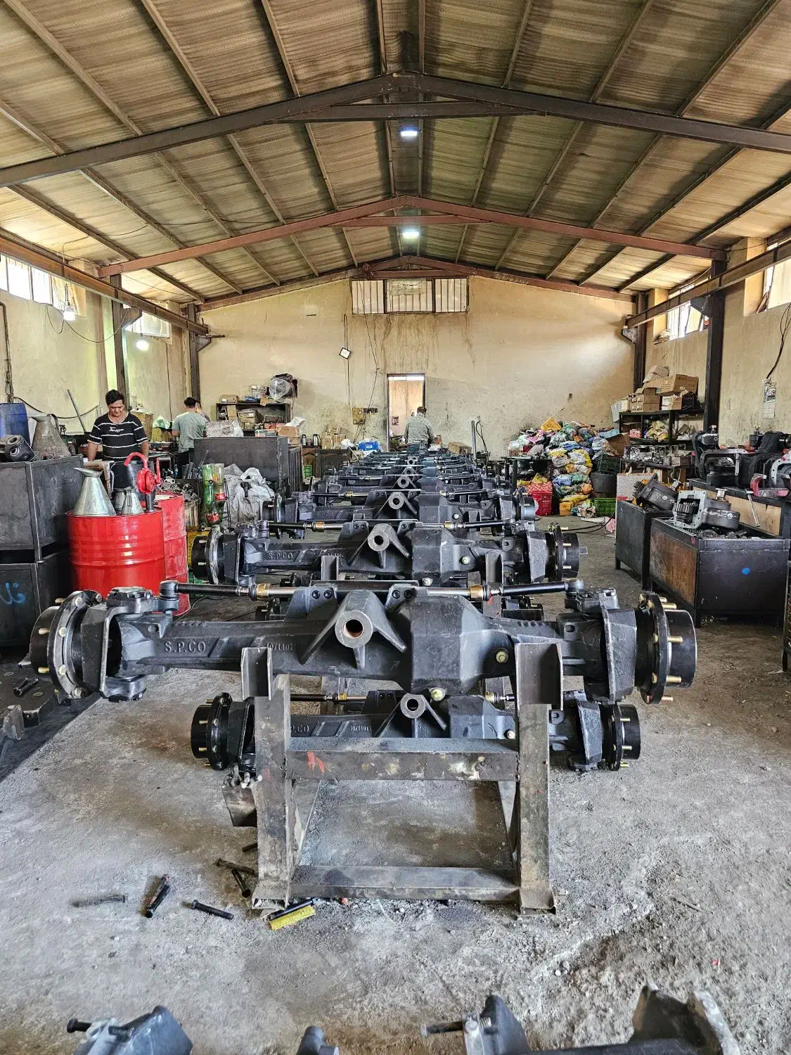 تولید پخش انواع دیفرانسیل تراکتور فرگوسن و رومان|قطعات یدکی و لوازم جانبی|تبریز, |دیوار