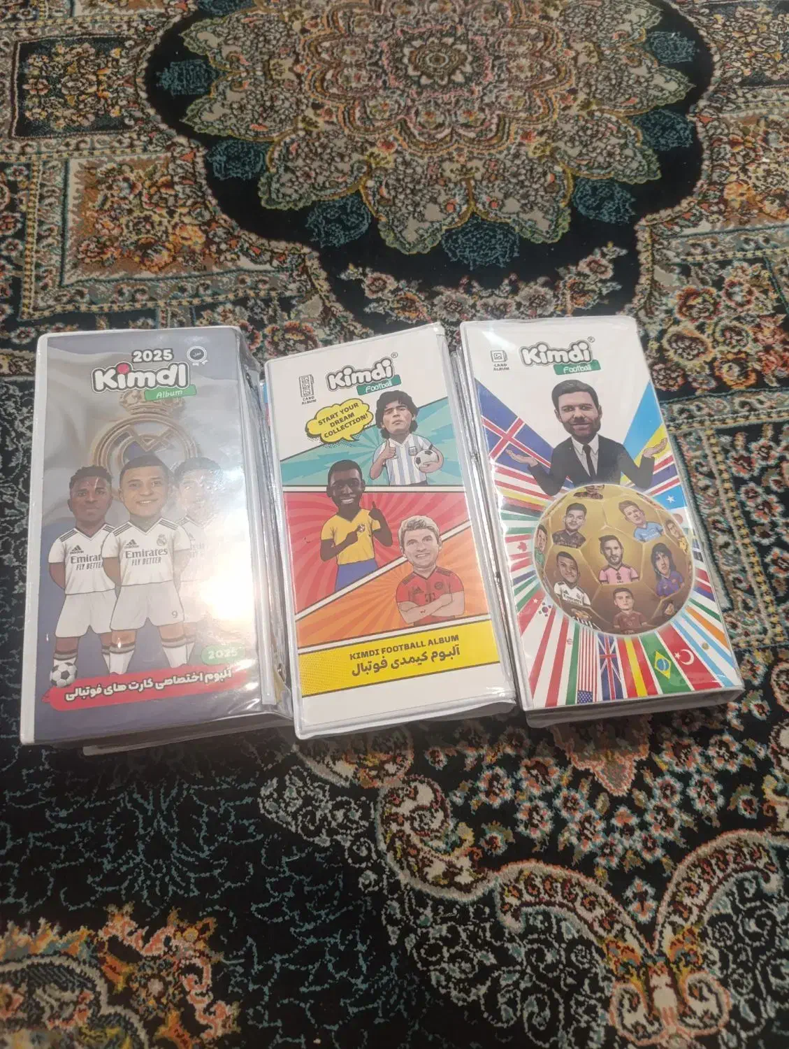 فروش آلبوم و کارت و فیگور از 2024 تا 2026 کیمدی|کلکسیون و سرگرمی|اراک, |دیوار