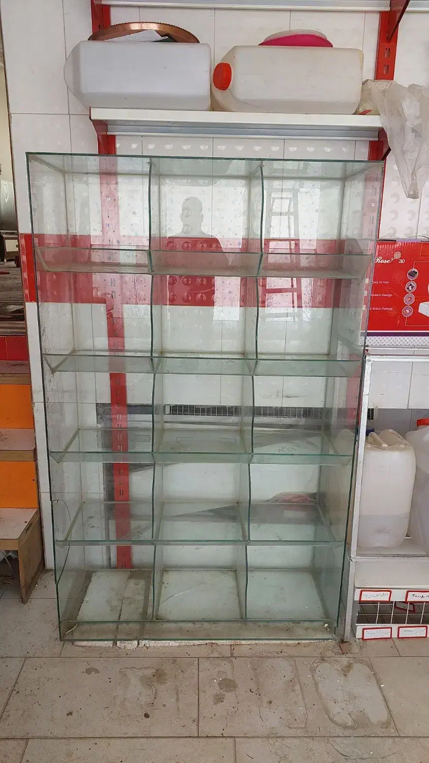 دکور شیشه ای حبوبات|فروشگاه و مغازه|یزد, |دیوار