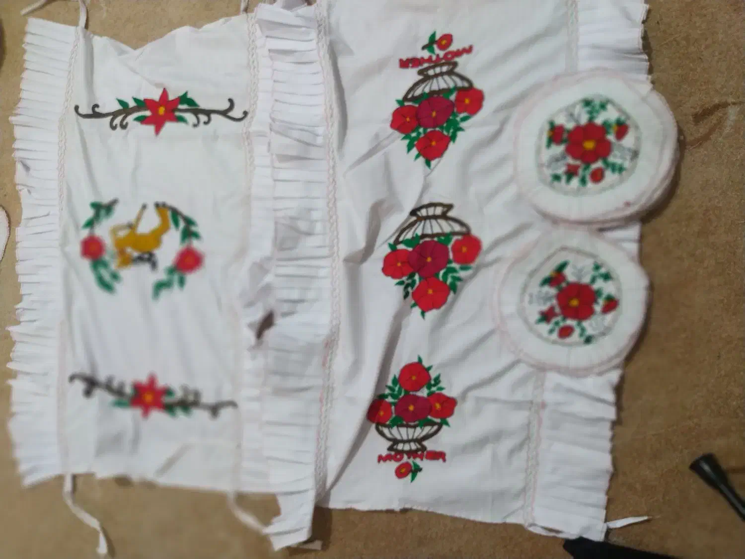 رو بالشت|پشتی|یاسوج, |دیوار