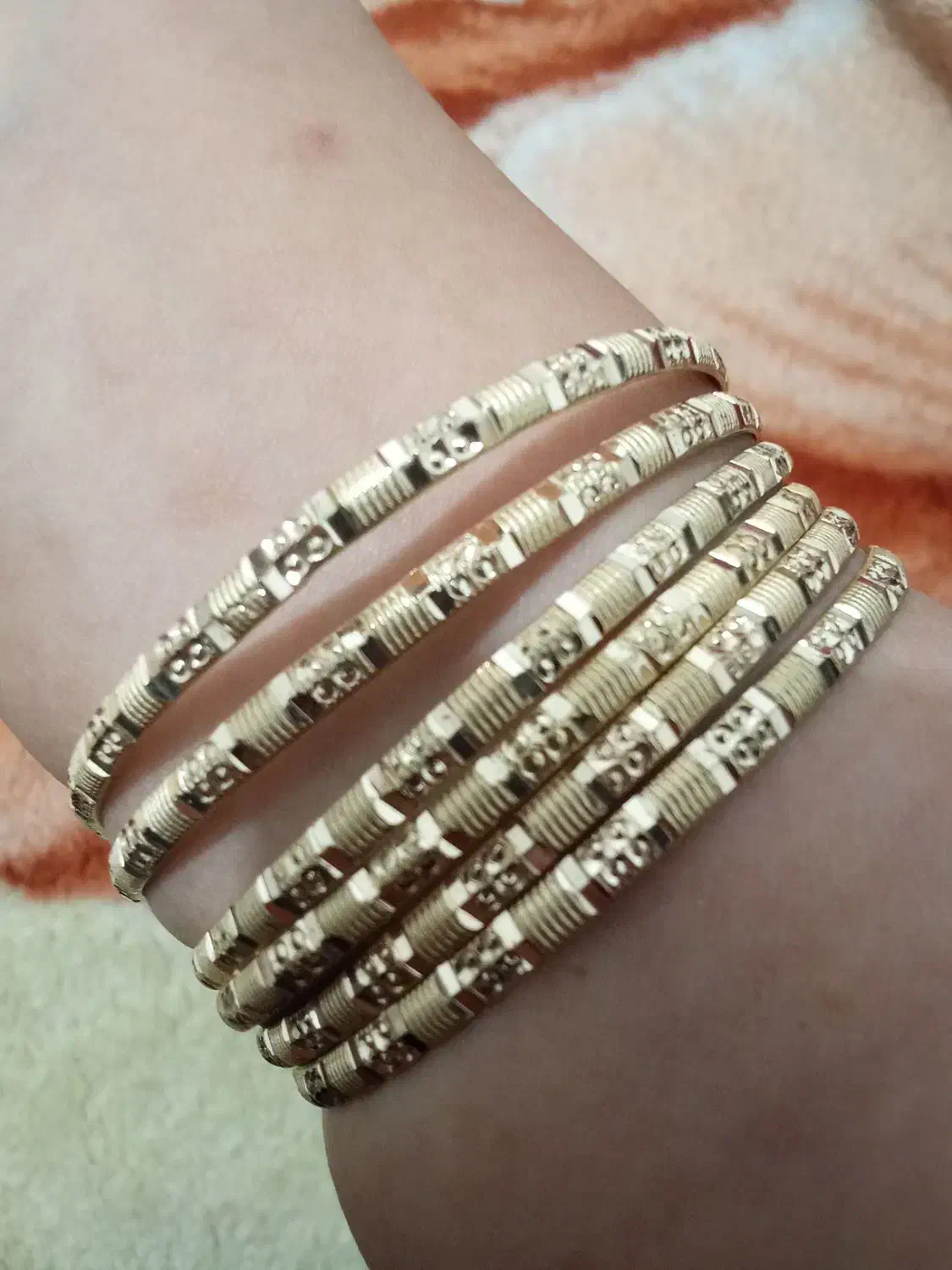 النگوی روسی|بدلیجات|قروه, |دیوار