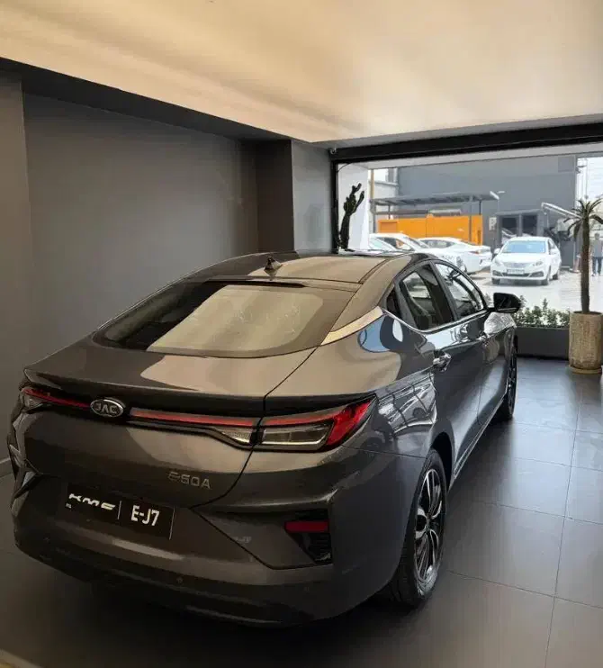 فروش نقدی کی ام سی EJ7 پلاس|خودرو سواری و وانت|تهران, قیام|دیوار