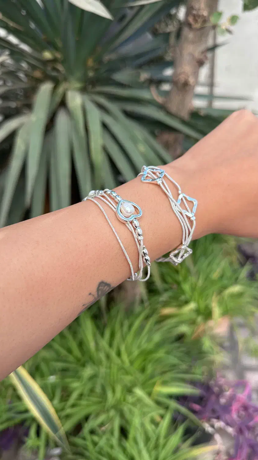 دستبند مگنتی تخفیف ویژه یلدا|بدلیجات|تهران, دروازه شمیران|دیوار