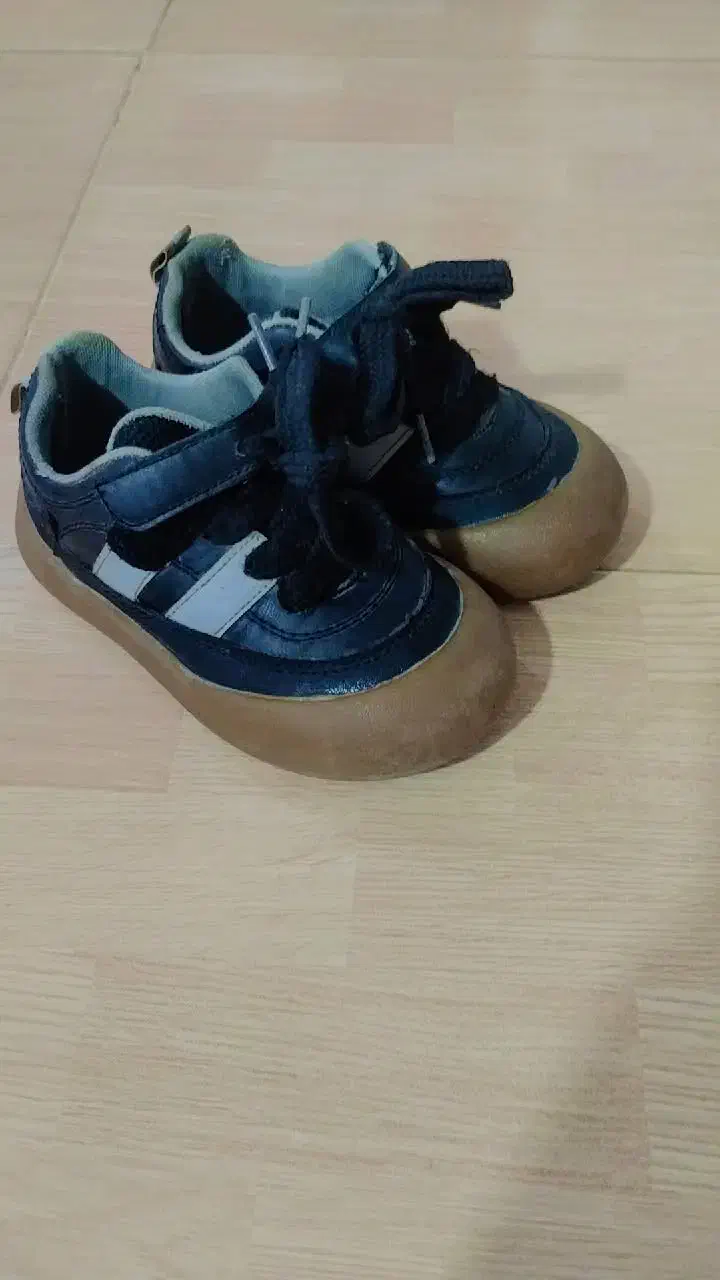 کفش بچگانه|کفش و لباس بچه|نیشابور, هفده شهریور|دیوار