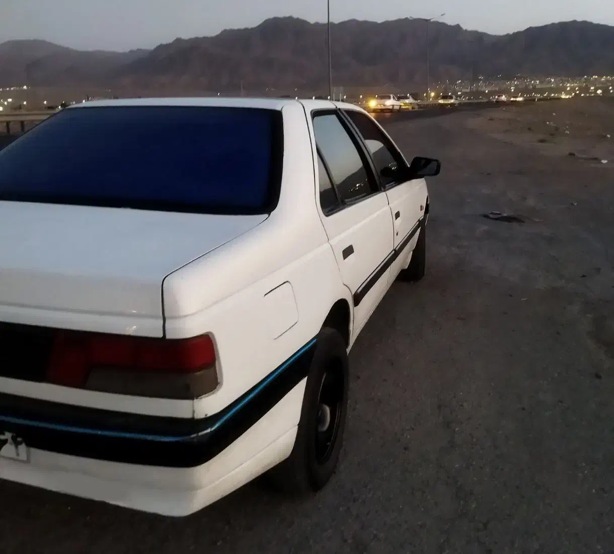 آردی سفید مدل ۸۵|خودرو سواری و وانت|بیرجند, |دیوار