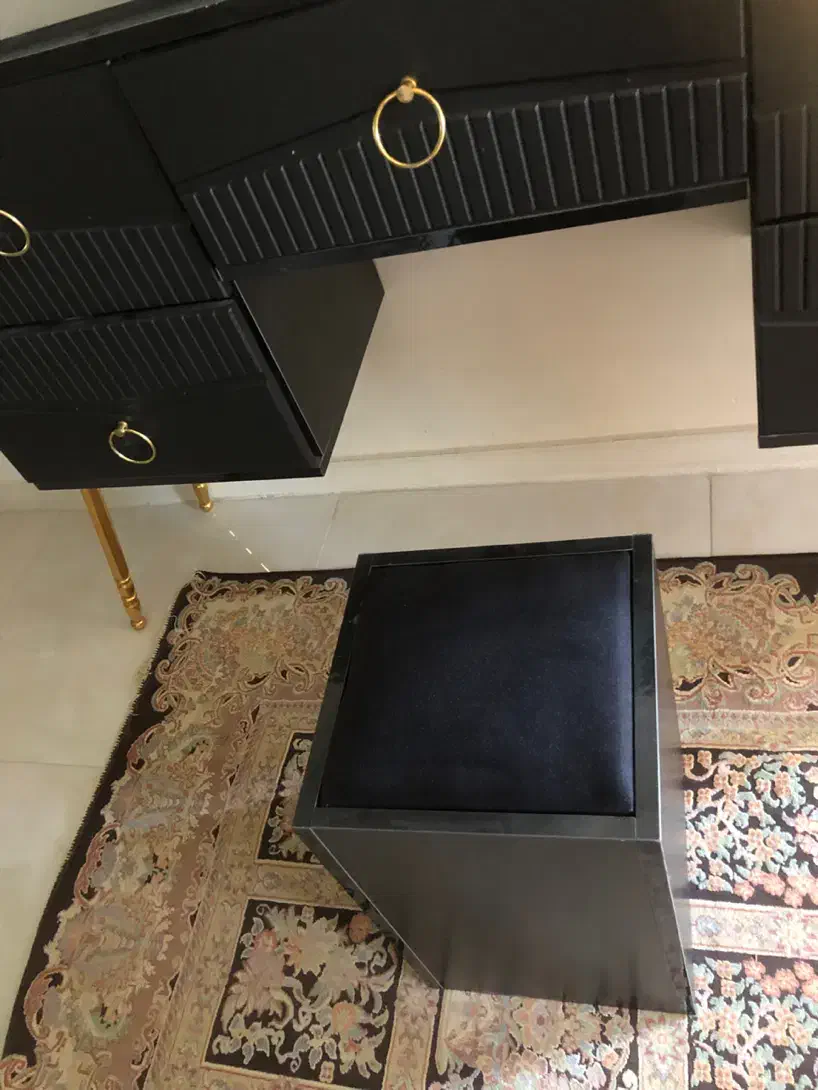 میز کنسول با آینه گرد|بوفه، ویترین، کنسول|تهران, قنات‌کوثر|دیوار