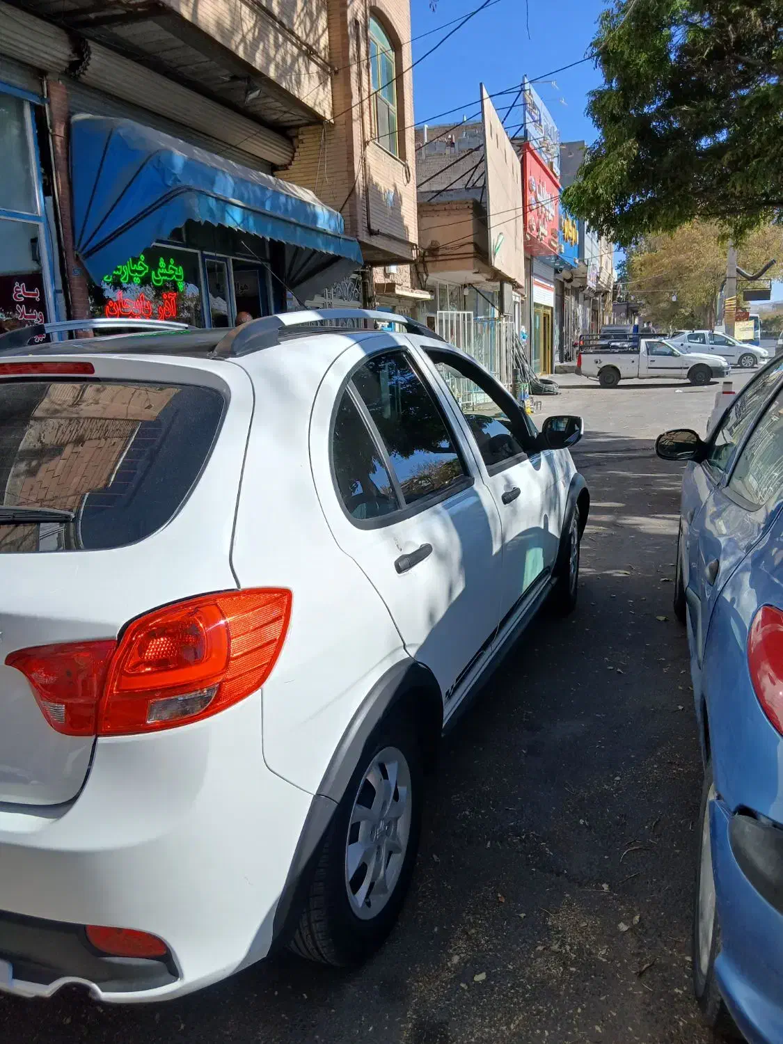 کوئیک فولR|خودرو سواری و وانت|باسمنج, |دیوار