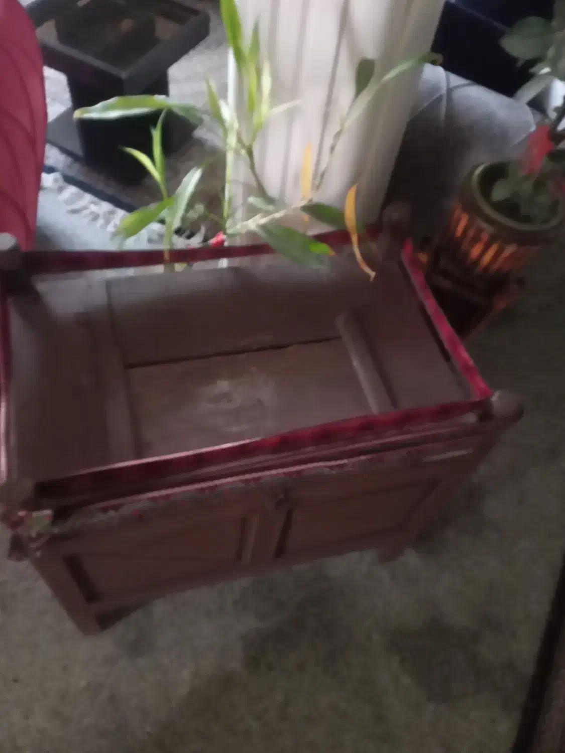 صندوق چوبی بسیار قدیمی|کلکسیون اشیاء عتیقه|رودسر, |دیوار