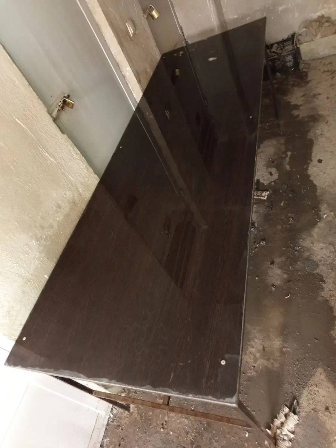 میز آهنی با رویه ام دی اف|میز تحریر و کامپیوتر|اهواز, شهرک الهیه|دیوار