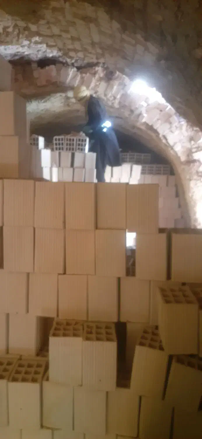 پخش آجر و سفال مستقیم از کارخونه|مصالح و تجهیزات ساختمان|شال, |دیوار