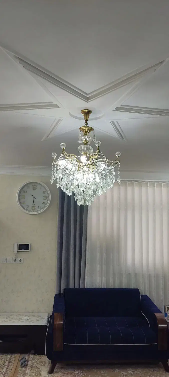 لوستر در حد نو قیمت مناسب|لوستر و چراغ آویز|رشت, پیرکلاچای|دیوار