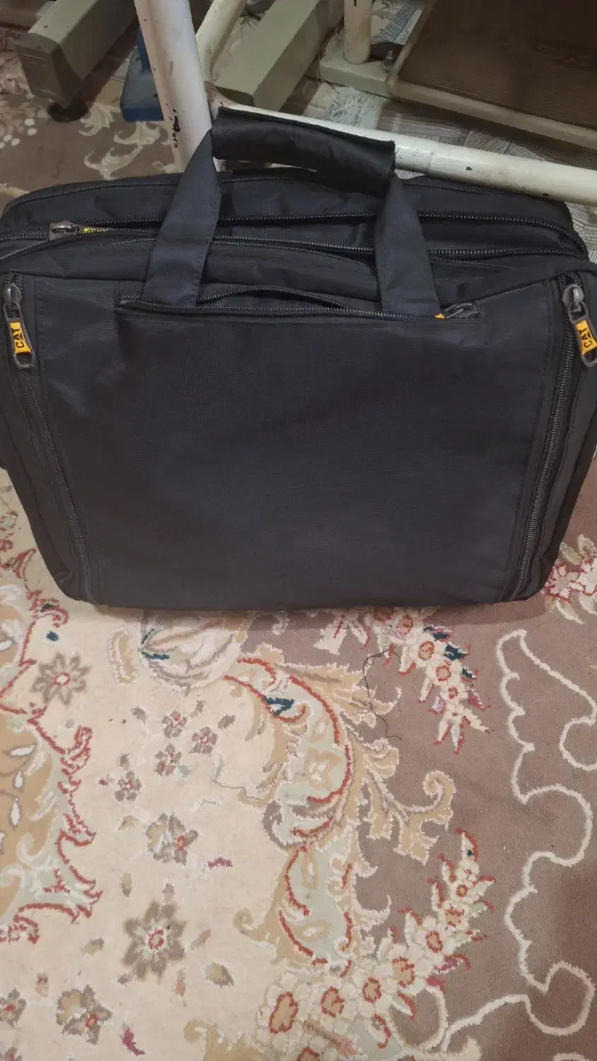 یه کوله و کیف لب تاپ|قطعات و لوازم جانبی رایانه|نظرآباد, نظرآباد|دیوار