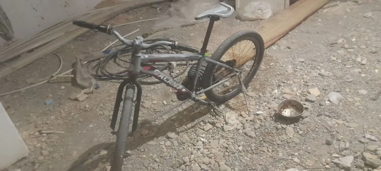 دوچرخه ۲۴ نیاز به تعمیر دارم|دوچرخه، اسکیت، اسکوتر|جیرفت, |دیوار