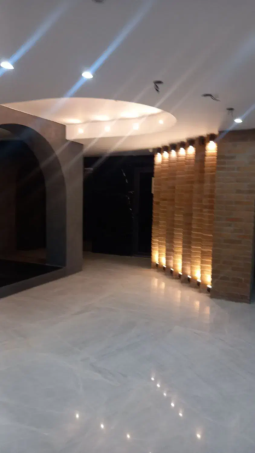 طبیعی و خاص|لامپ و چراغ|اصفهان, مهرآباد|دیوار