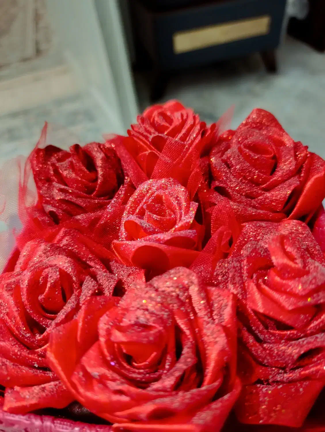 باکس گل رز سرخ شاینی درب دار|گل مصنوعی|سنندج, |دیوار