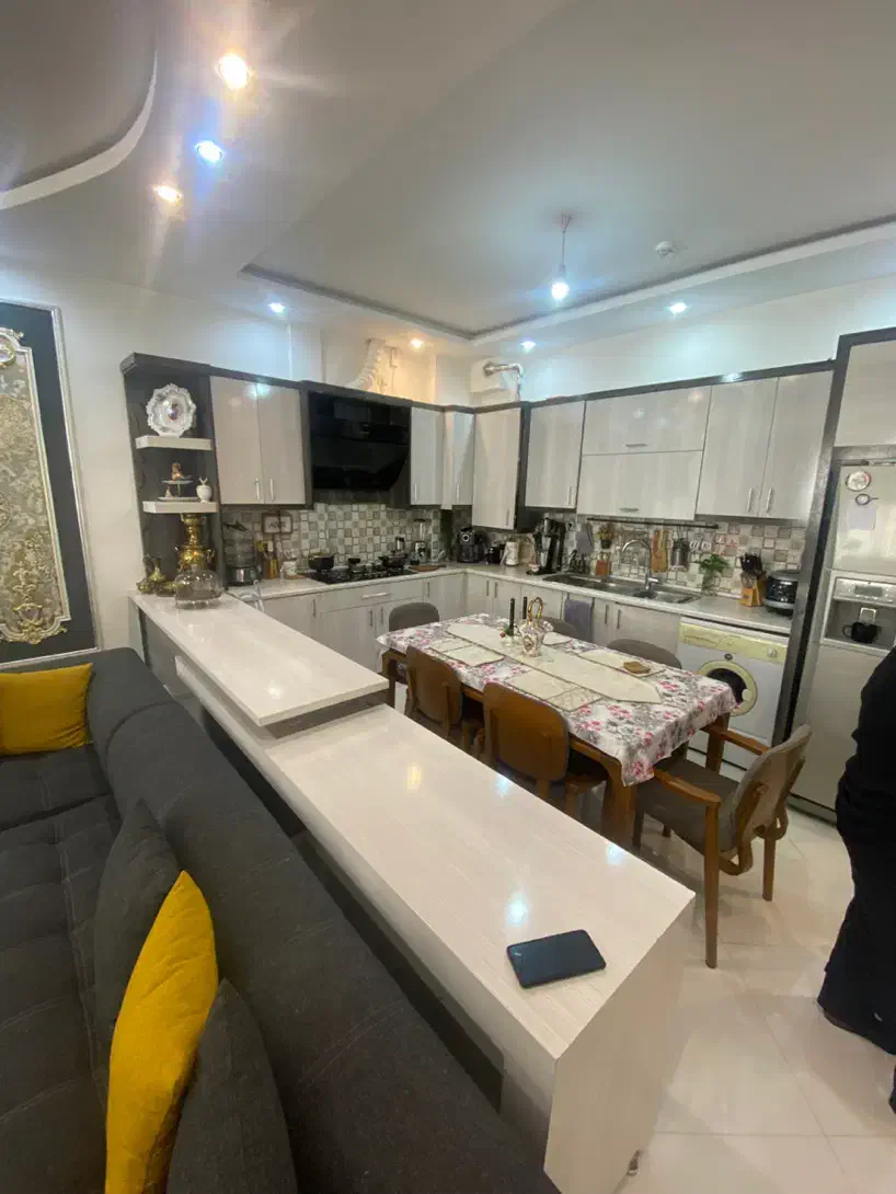 آپارتمان ۱۰۸ متری خوش نقشه مهنه|فروش آپارتمان|مشهد, شهرک لشکر (شهرک غرب)|دیوار