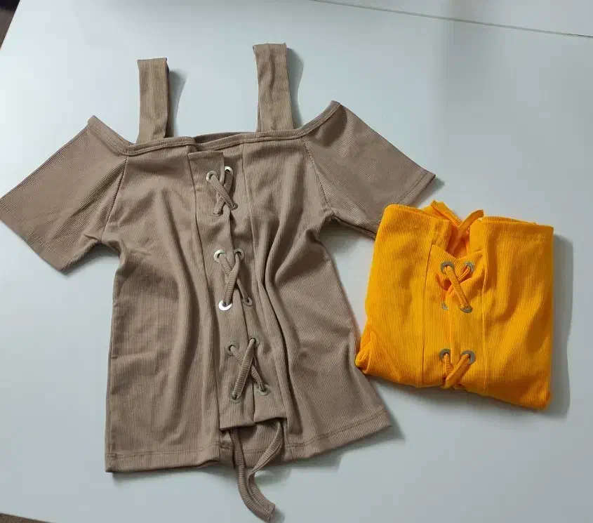 تاپ و تیشرت نو|لباس|شیراز, بعثت|دیوار