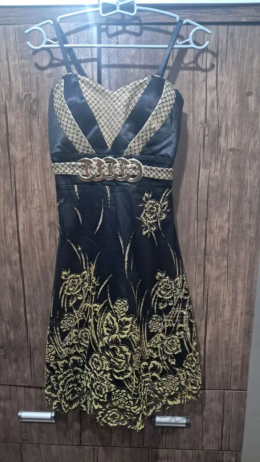 لباس مجلسی سایز۴۰|لباس|بومهن, |دیوار