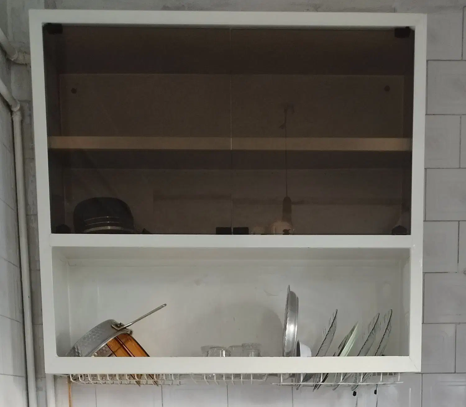 آب چکان|آب‌چکان و نظم‌دهنده ظروف|کرمانشاه, |دیوار