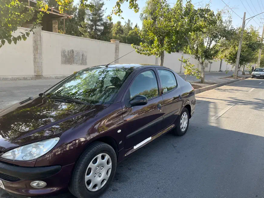 پژو ۲۰۶ صندوق دار مدل ۹۴ v8|خودرو سواری و وانت|شیراز, فرهنگ شهر|دیوار