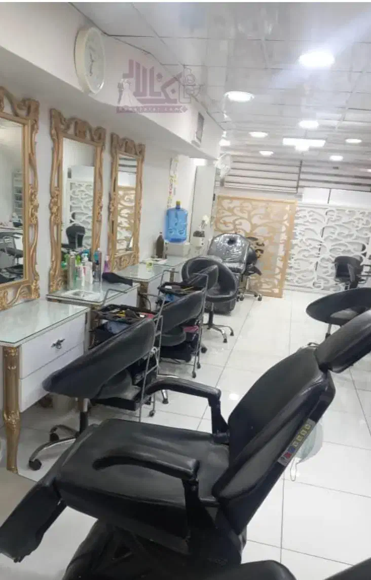 اجاره صندلی آرایشگاه و اجاره اتاق|اجارهٔ دفتر کار، اتاق اداری، مطب|فولادشهر, C4|دیوار