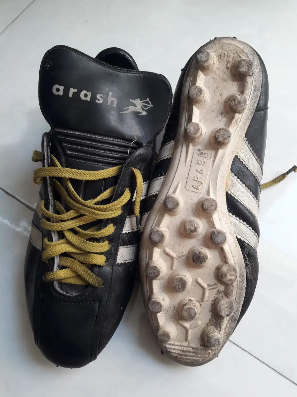 کفش فوتبال|کیف، کفش، کمربند|کرج, شهرک اوج|دیوار