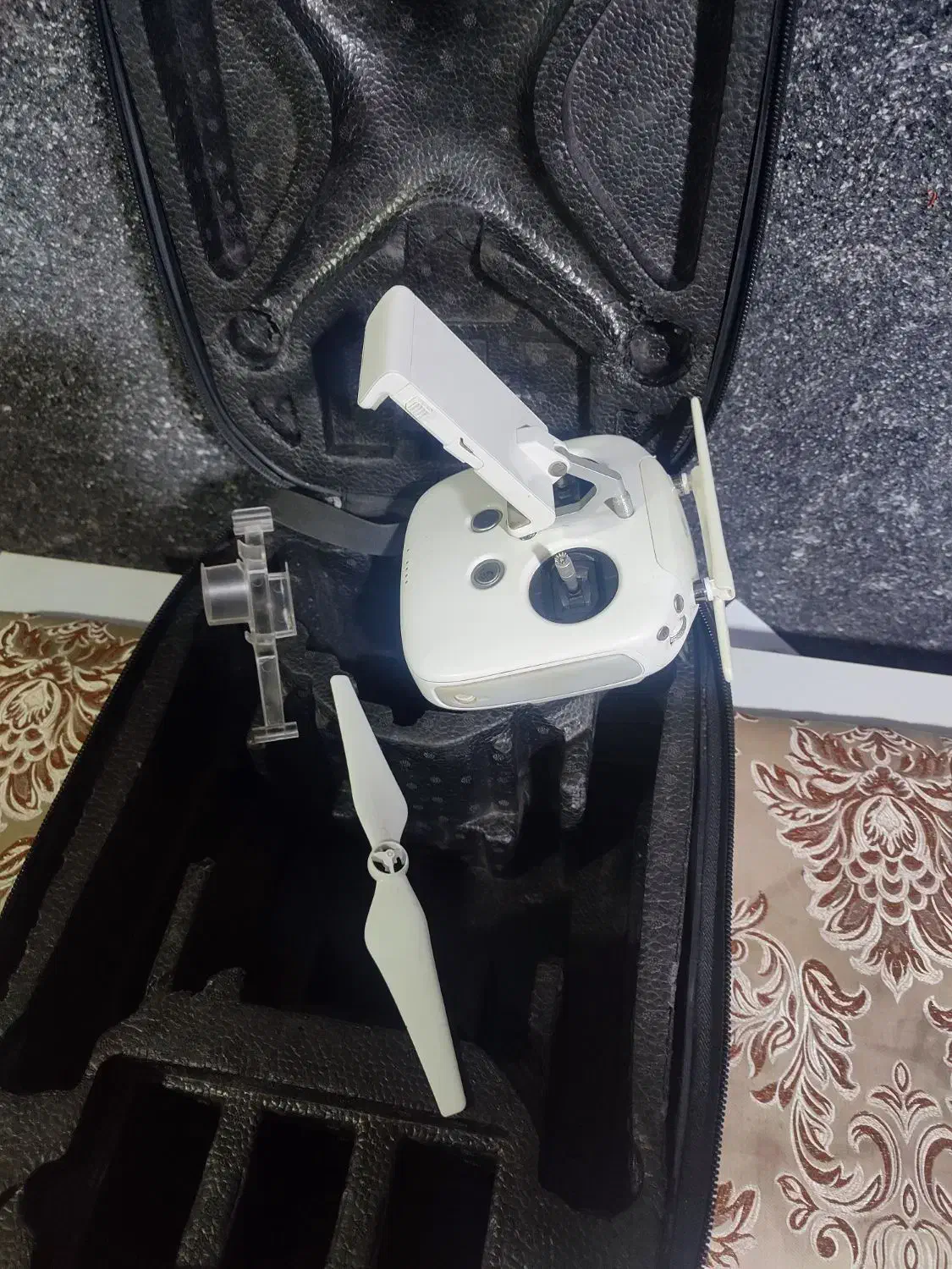 ریموت کنترل کیس باکس و ملخ فانتوم۴پرو dji|دوربین عکاسی و فیلم‌برداری|تهران, خانی‌آباد|دیوار