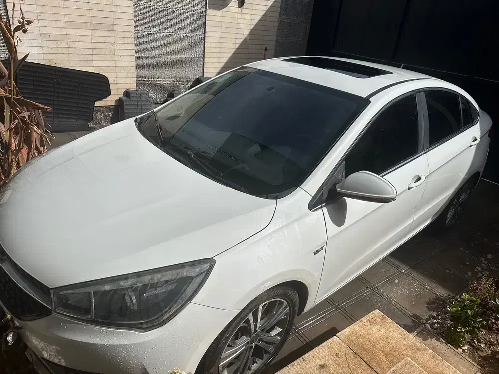 اریزو ۵ مدل اسفند ۹۷|خودرو سواری و وانت|کرمان, |دیوار