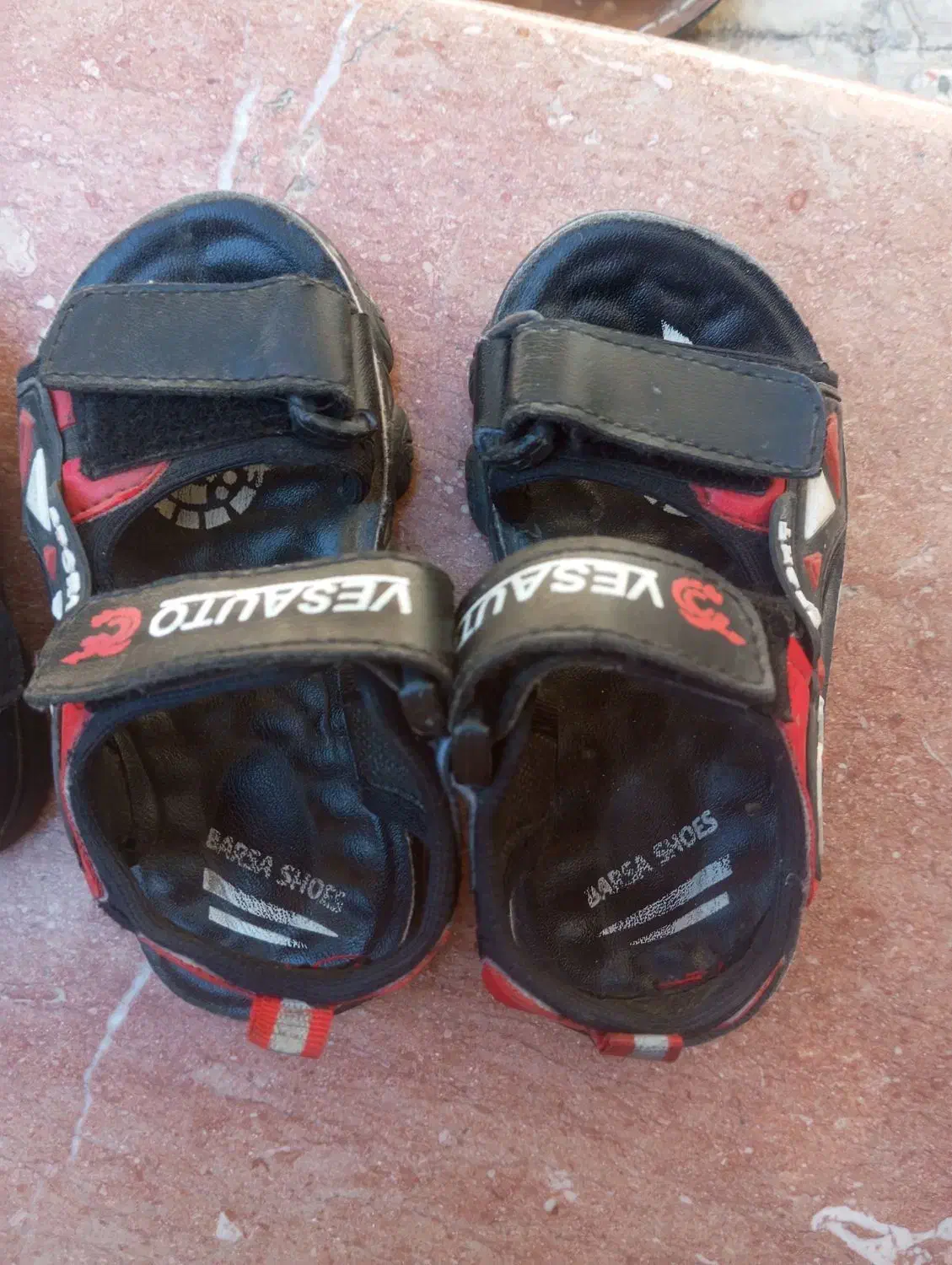 دوجفت کفش بچه گانه در سایزهای 21،23|کفش و لباس بچه|نقده, |دیوار