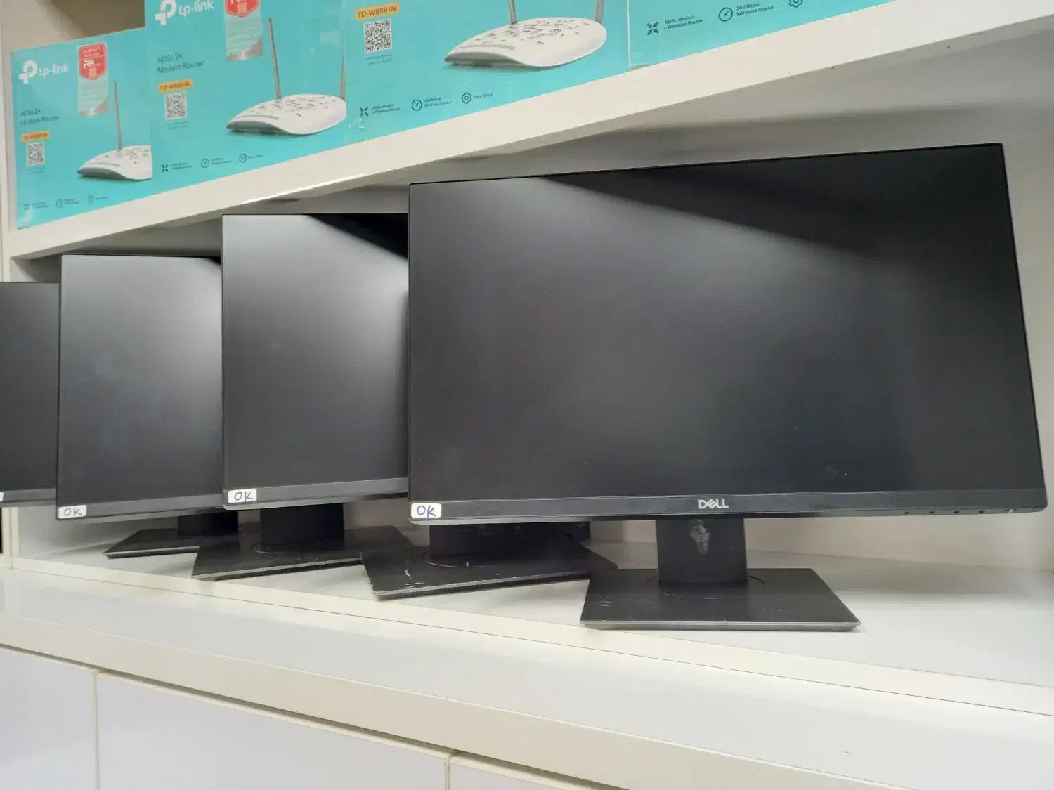 مانیتور 22 اینچ Dell پنل IPS فرم لس ، HDMI|قطعات و لوازم جانبی رایانه|قزوین, |دیوار