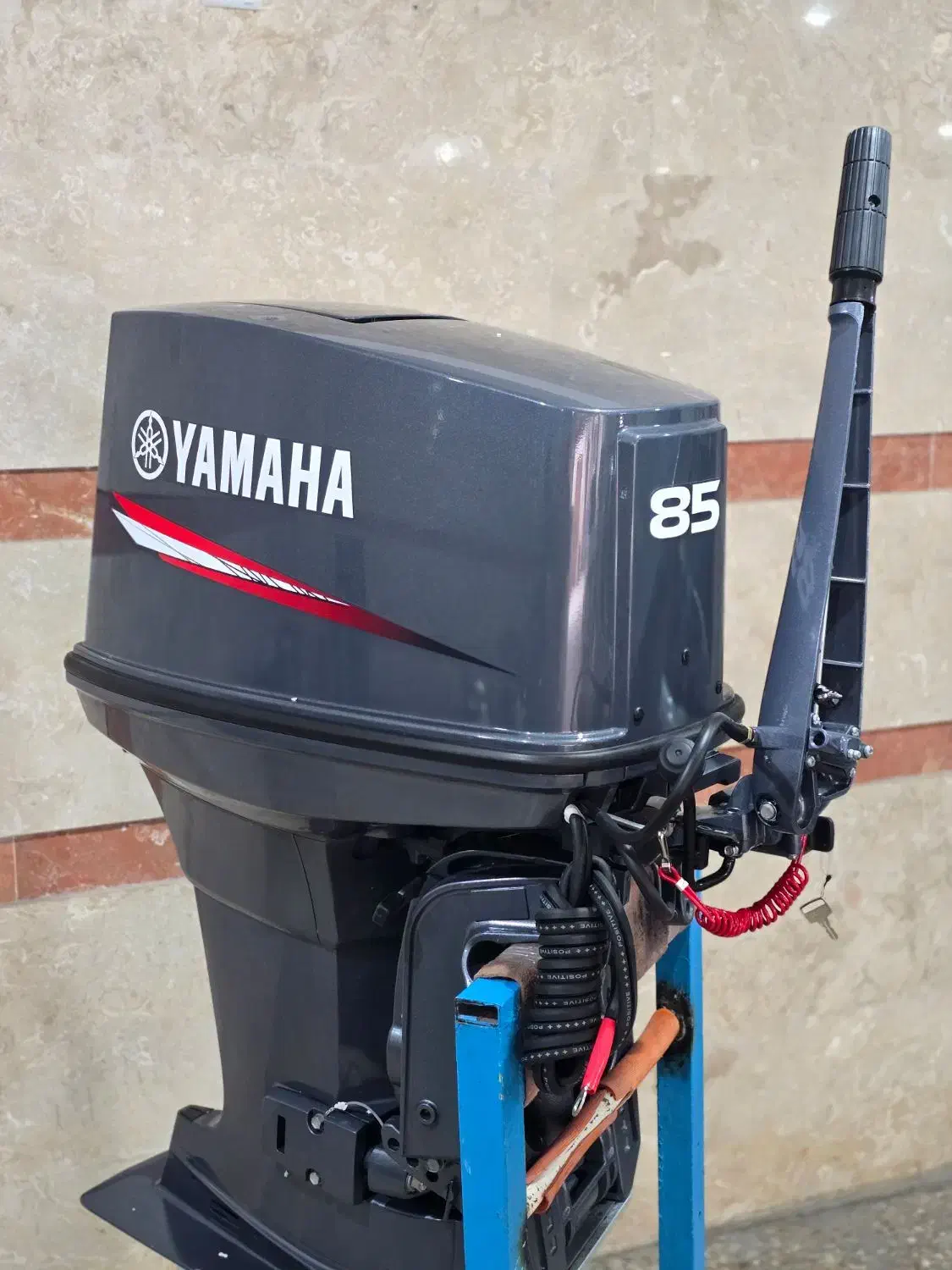 موتور قایق 85 کارتنی|قایق و سایر وسایل نقلیه|بندرعباس, |دیوار